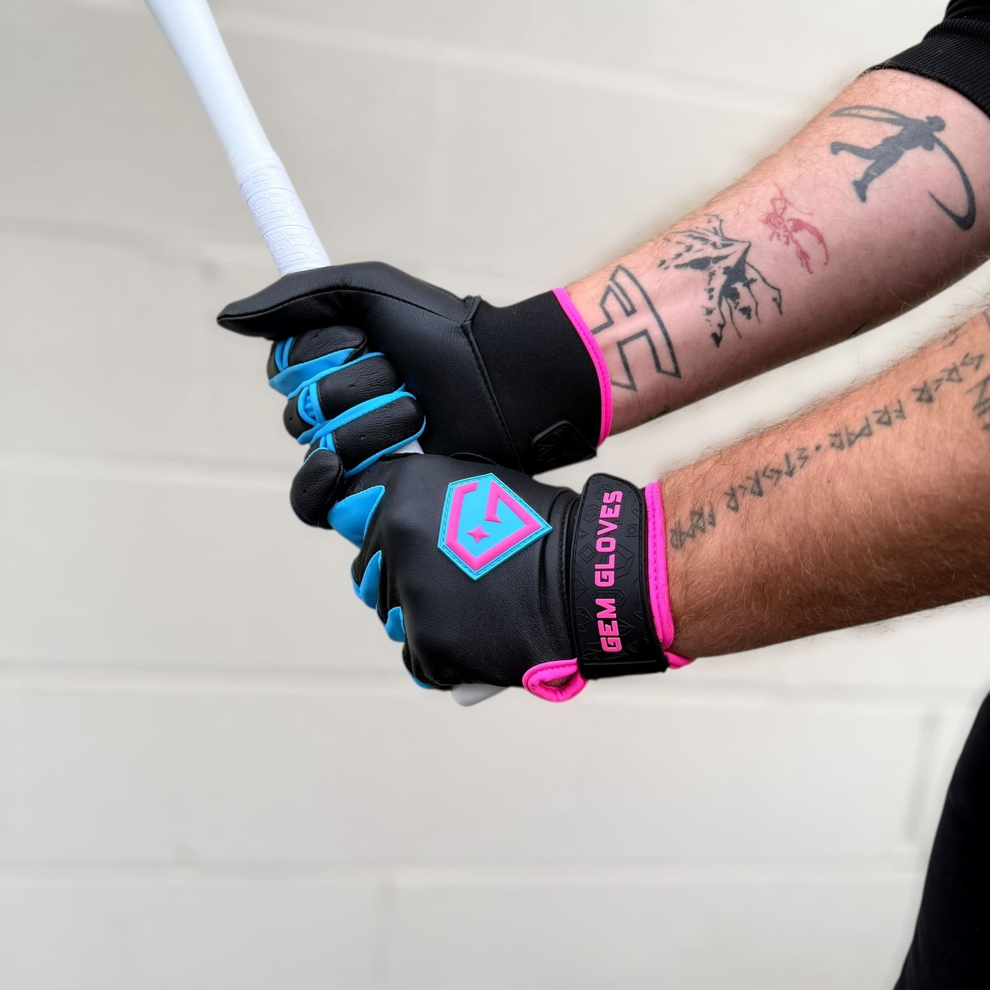 Gem Glove Prospector Short Cuff Batting Glove - Black/Carolina